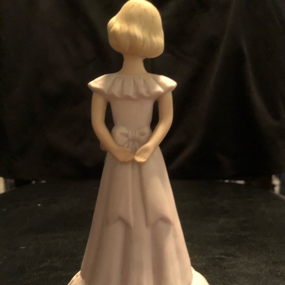 Vintage Age 13 Enesco Growing Up Girls - Blonde figurines - Picture 2 of 10